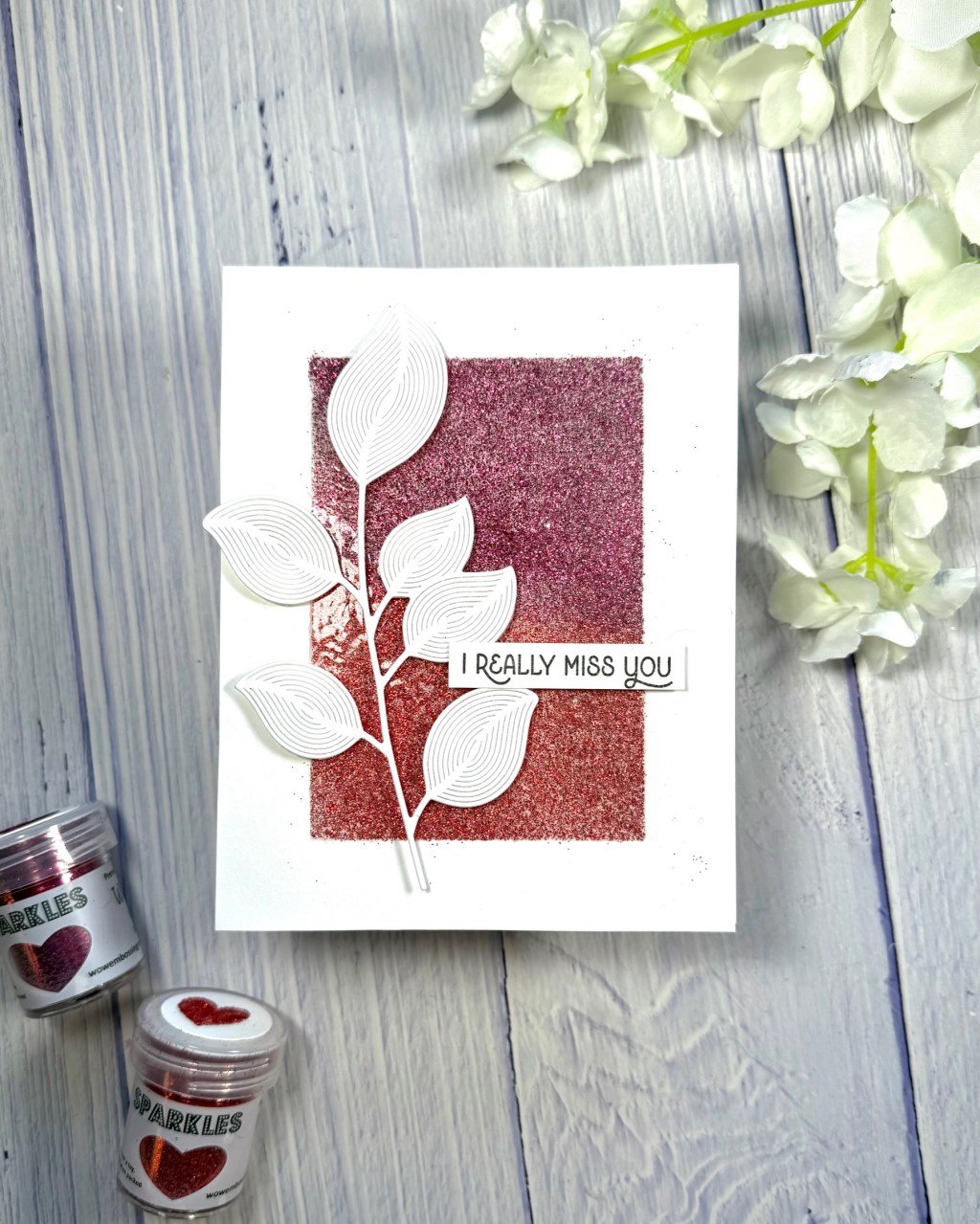 Glitter, glitter and more&nbsp;glitter!